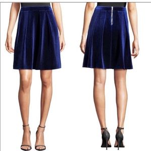 Worthington Blue Velvet skirt size 8, smoke free environment